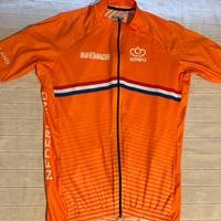 Abbigliamento da ciclismo Santini, Castelli, Agu