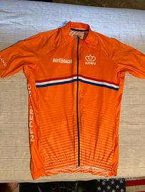 Abbigliamento da ciclismo Santini, Castelli, Agu