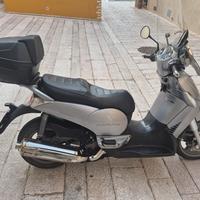 Aprila Scarabeo 400 light