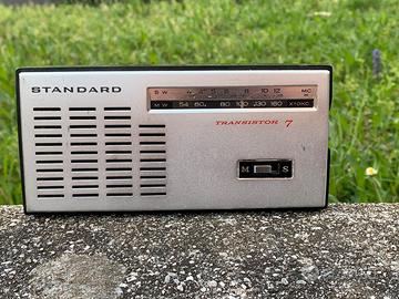 Radio Vintage Standard SR-G700 "Transistor 7"