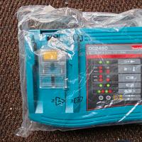 Makita Caricabatterie da 7,2 V a 24 V DC24SC