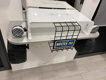 Postazione jeep bambino