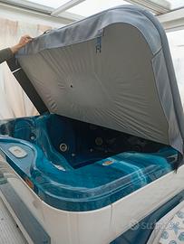 Jacuzzi Evvia mini piscina idromassaggio