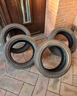 Gomme Invernali Pirelli Sottozero 3 