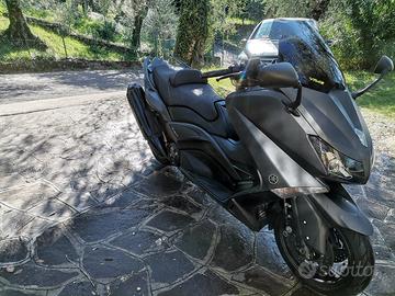 Yamaha Tmax 530
