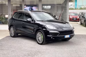 Porsche Cayenne 3.0 Diesel 240CV E5 - 2011