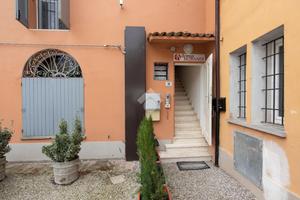 5 LOCALI A ARGELATO