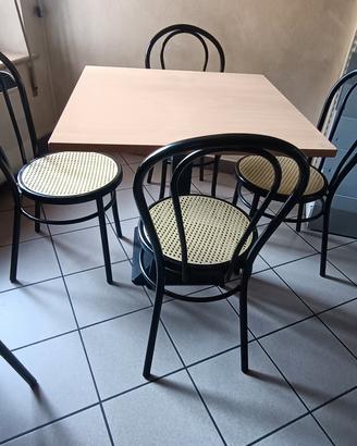 tavolo più sedie