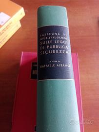 libri di giurisprudenza 