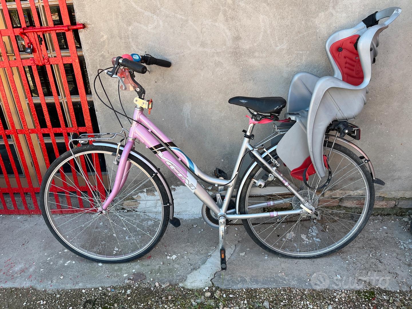 Bicicletta Vicini Bicicletta Usata Da Donna Biciclette Bike 24