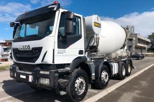 IVECO TRAKKER 500 BETONIERA