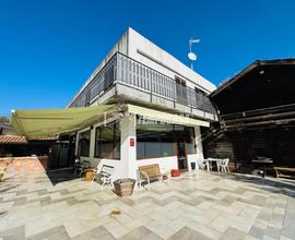 LOCALE COMMERCIALE CON RANCH E APPARTAMENTO