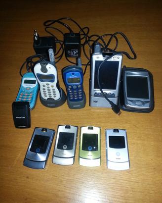 Cellulari vintage e recenti