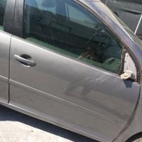 Porta anteriore dx VW golf 5