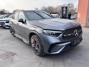 Per ricambi Mercedes GLC 300D 4 matic 2023 654820