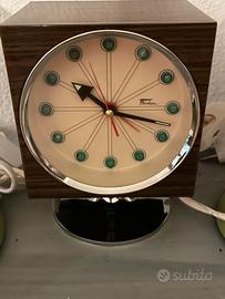 Orologio da tavolo