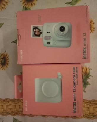 fotocamera fuji mini 12