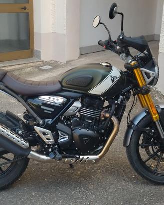 Moto Triumph Scrambler 400 x anno 2024