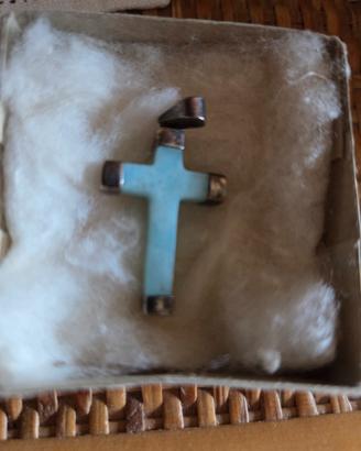 crocetta in pietra Larimar 
