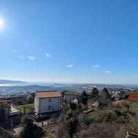 Trilocale vista golfo, Cattinara