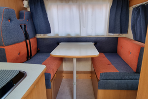 Rimor katamarano 3, 2005, tenuto maniacalmente