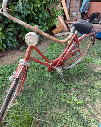Bicicletta "antica" classica da donna