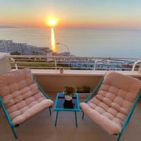 Tris in metallo bianco o turchese