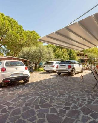 Casa indipendente di 188 m² con più di 5 locali a 