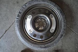 Ruota Di Scorta NUOVA Da 18" Per Jaguar XJS - BMW