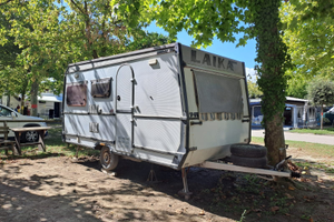 Roulotte Laika 44SE 1983 - Interni/esterni integri