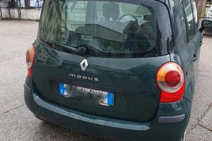 Renault modus benzina 