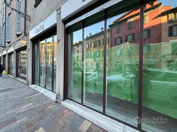 NEGOZIO A BERGAMO