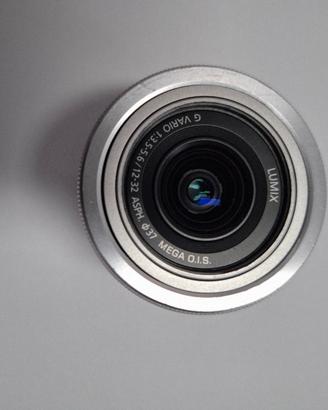 Panasonic Lumix G Vario 12-32mm f/3.5-5.6 OIS