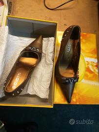 Scarpe con tacco NUOVE. Mai usate