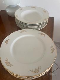 12 piatti + zuppiera VERBANO- Porcellana di Laveno