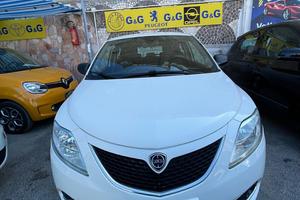 Lancia Ypsilon 1.2 69 CV 5 porte Gold