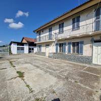 CASA SEMINDIPENDENTE A MONALE