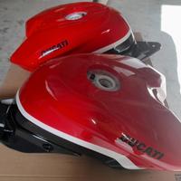 Ducati 848 Evo serbatoi