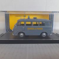 MODELLO ALFA ROMEO F2 BUS GUARDIA DI FINANZA