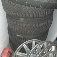 gomme su cerchi 175/65 14 attacco peugeot
