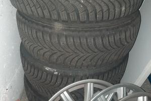 gomme su cerchi 175/65 14 attacco peugeot