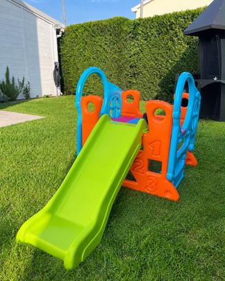 Scivolo FEBER per bambini 2/7 anni