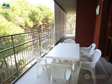 In zona tranquilla, vicina al mare ed alla pineta