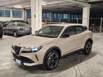 Alfa Romeo Junior BEV 156CV FWD 100% ELETTRICA
