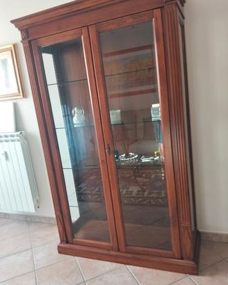 credenza in noce