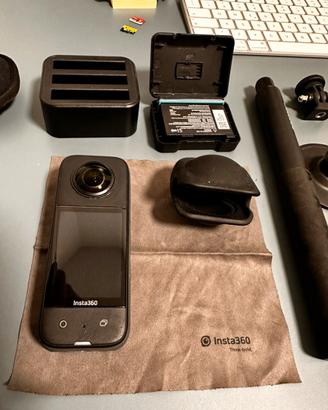 Insta 360 x3 moto bundle