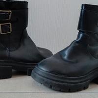 stivaletto/anfibi bambina n 27- colore nero.