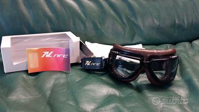 Occhiali vintage per moto