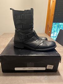 Anfibi Uomo PelleNero, Num 43 - No Possibile