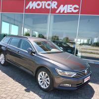 VOLKSWAGEN - Passat Variant - Passat 2.0 TDI Var.